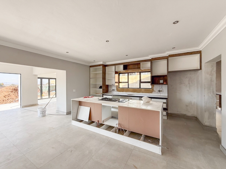 4 Bedroom Property for Sale in Xanadu Eco Park North West